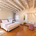 Ladino Old Town עיר רודוס